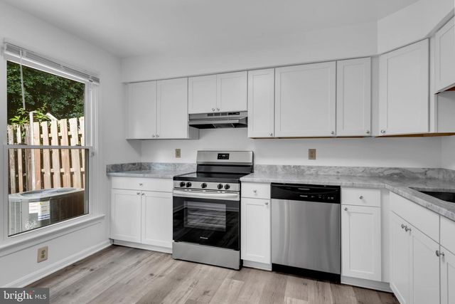 2027 HOWARD CHAPEL TURN, Crofton, MD 21114
