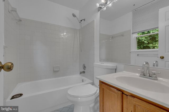 2027 HOWARD CHAPEL TURN, Crofton, MD 21114