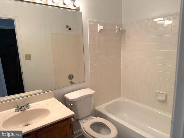 2027 HOWARD CHAPEL TURN, Crofton, MD 21114