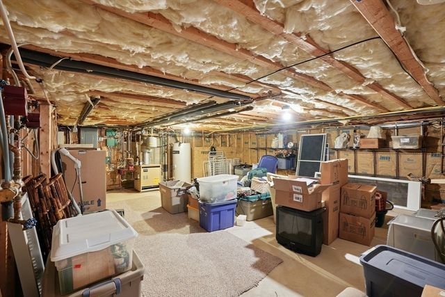 27 Ox Pasture Ln, Cohasset, MA 02025