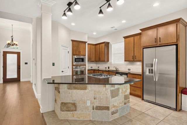 9550 Savannah Ridge DR 38, Austin, TX 78726