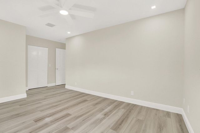 6524 Sleepy Willow Way, Delray Beach, FL 33484