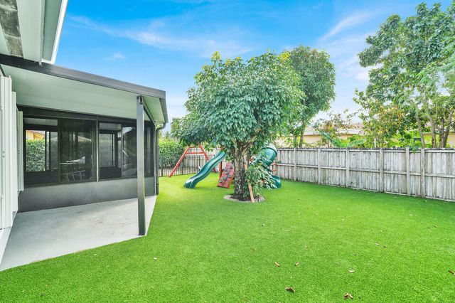 6524 Sleepy Willow Way, Delray Beach, FL 33484