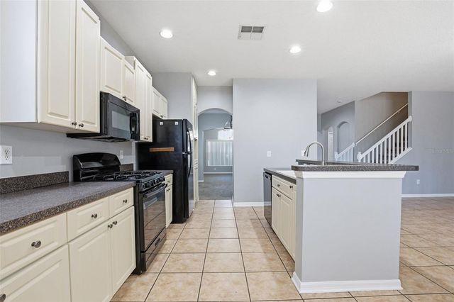 6219 GANNETDALE DRIVE, Lithia, FL 33547