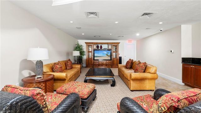 980 Cape Marco DR 1102, Marco Island, FL 34145