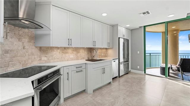 980 Cape Marco DR 1102, Marco Island, FL 34145