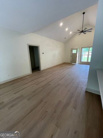 183 Willow Lake Drive NW, Milledgeville, GA 31061