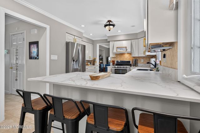 41 Brunswick Drive, Howell, NJ 07731