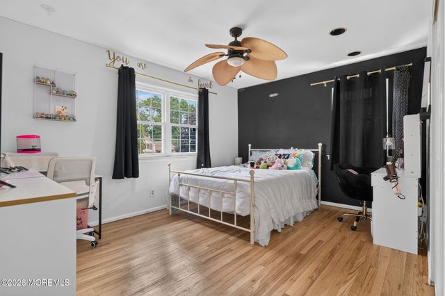 41 Brunswick Drive, Howell, NJ 07731