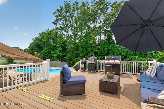 41 Brunswick Drive, Howell, NJ 07731