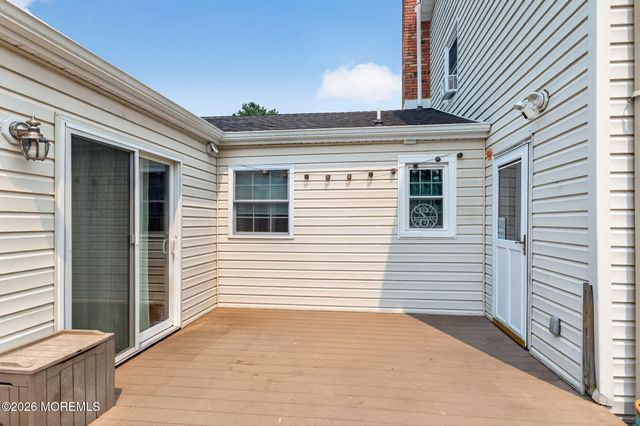 41 Brunswick Drive, Howell, NJ 07731