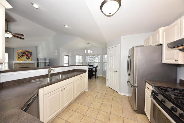 7179 W Rawson AVENUE, Franklin, WI 53132