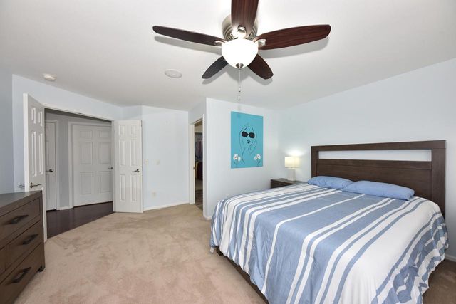 7179 W Rawson AVENUE, Franklin, WI 53132