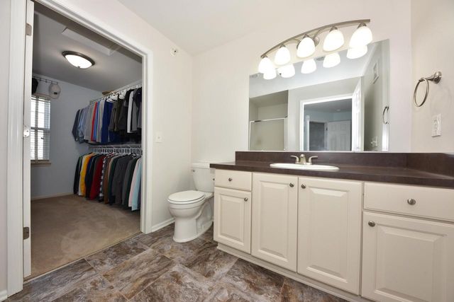 7179 W Rawson AVENUE, Franklin, WI 53132