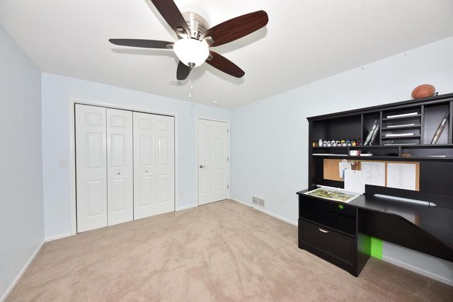 7179 W Rawson AVENUE, Franklin, WI 53132