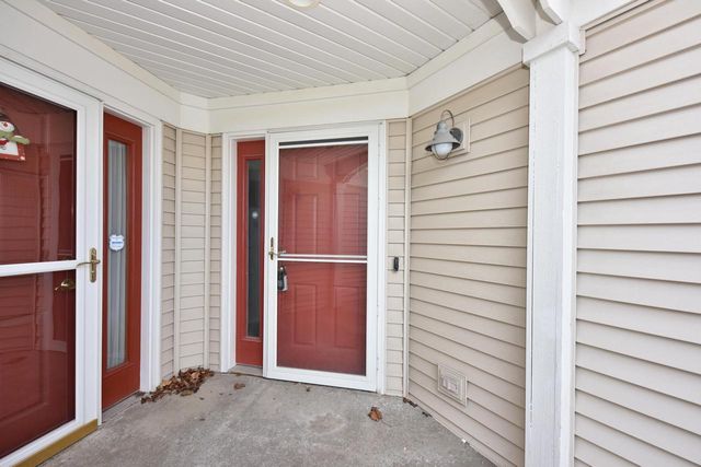 7179 W Rawson AVENUE, Franklin, WI 53132