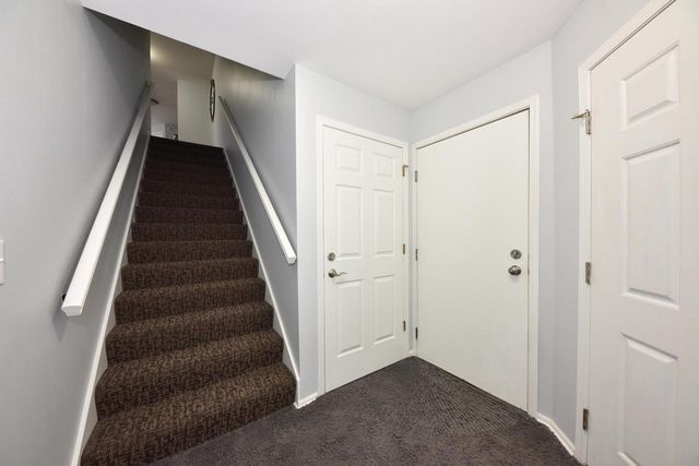 7179 W Rawson AVENUE, Franklin, WI 53132