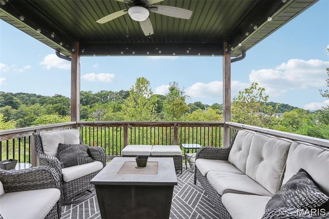 7959 Sonora Ridge, Caseyville, IL 62232