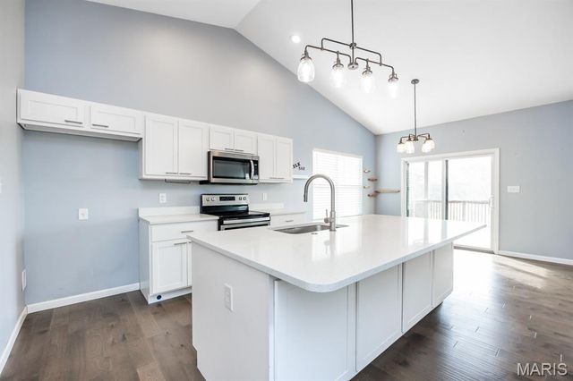 7959 Sonora Ridge, Caseyville, IL 62232