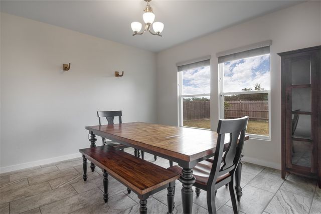 1911 Estes Flats Dr, Aransas Pass, TX 78336