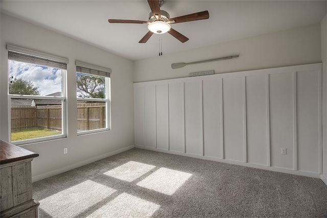 1911 Estes Flats Dr, Aransas Pass, TX 78336