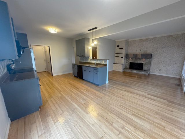 804 W Dodds Street, Bloomington, IN 47403