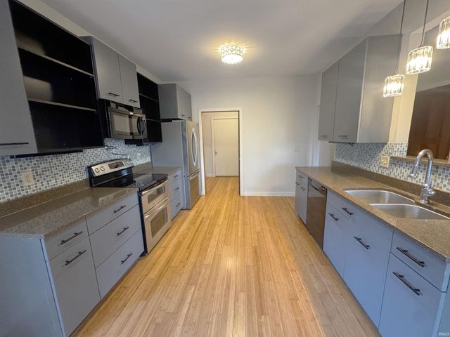 804 W Dodds Street, Bloomington, IN 47403