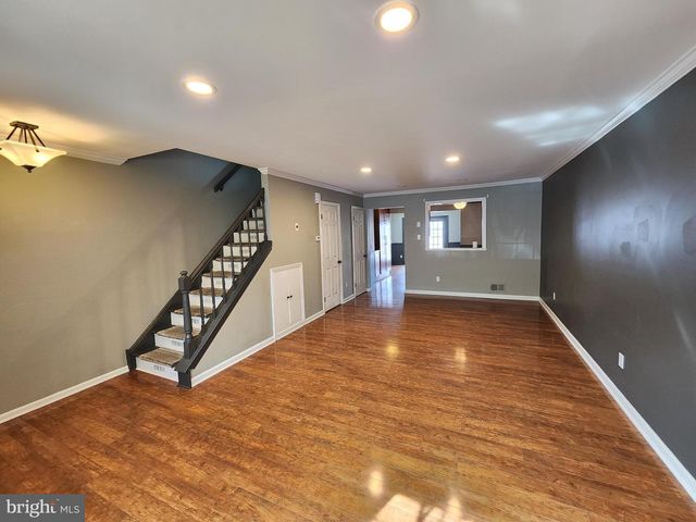 163 LEEDOM WAY, Newtown, PA 18940