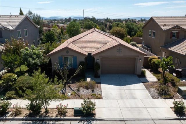 37568 River Oats Lane, Murrieta, CA 92563