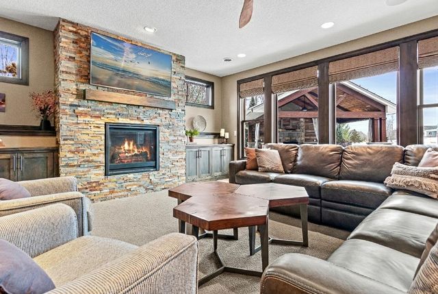 12581 22nd Street N, Stillwater, MN 55082