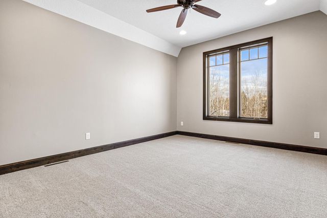 12581 22nd Street N, Stillwater, MN 55082