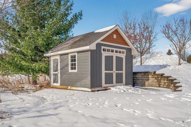 12581 22nd Street N, Stillwater, MN 55082