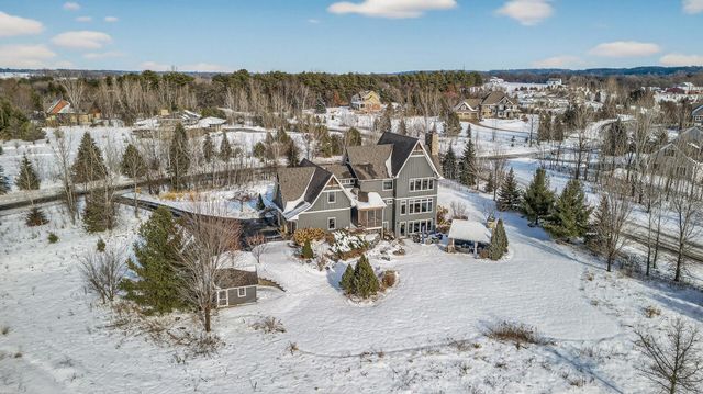 12581 22nd Street N, Stillwater, MN 55082