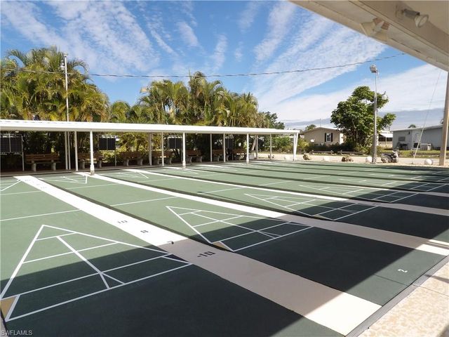 216 Shrub LN N, North Fort Myers, FL 33917