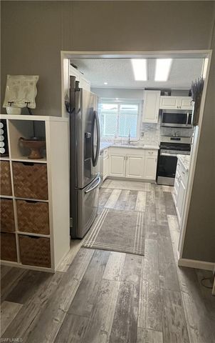 216 Shrub LN N, North Fort Myers, FL 33917