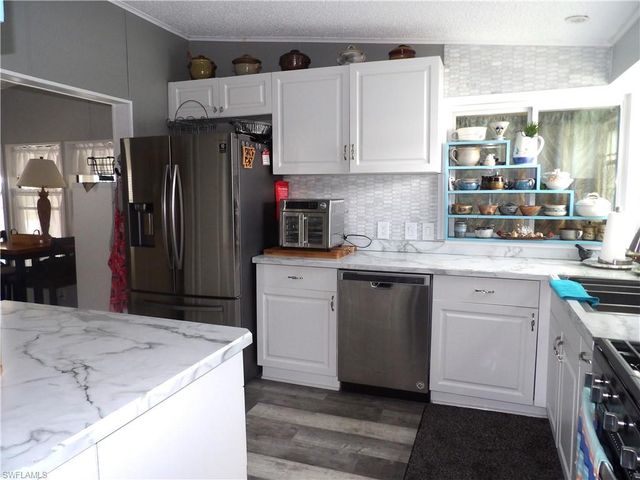 216 Shrub LN N, North Fort Myers, FL 33917