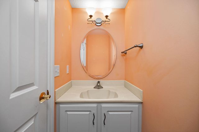 2947 Crown Pointe Drive 15, Traverse City, MI 49685