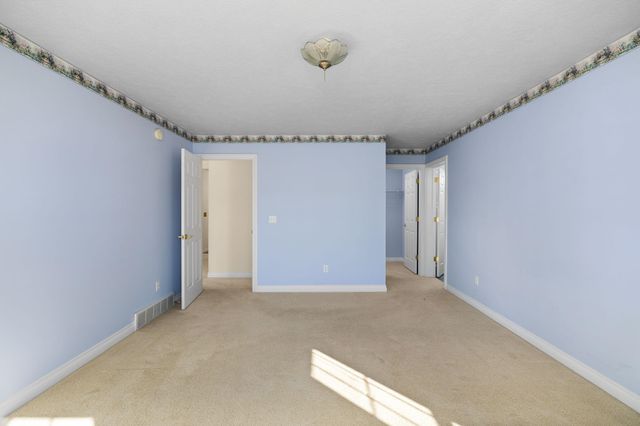 2947 Crown Pointe Drive 15, Traverse City, MI 49685