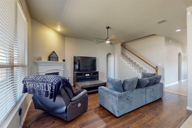 1524 Enchanted Sky Drive, Fort Worth, TX 76052