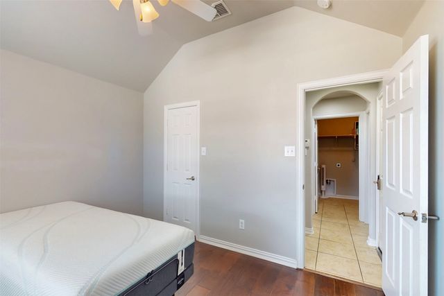 1524 Enchanted Sky Drive, Fort Worth, TX 76052