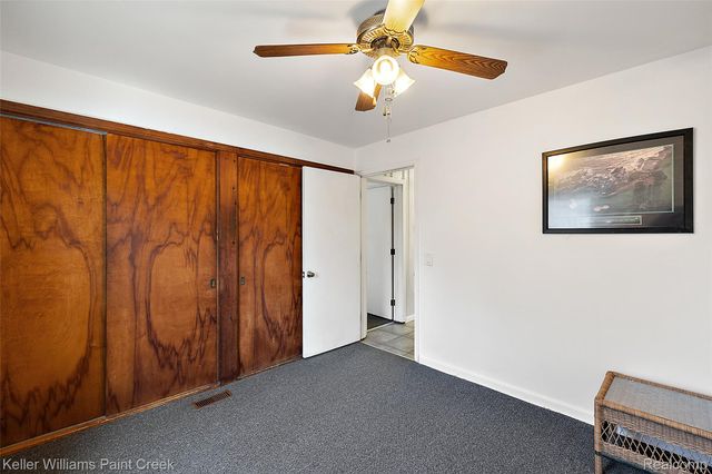 804 E AVON Road, Rochester Hills, MI 48307