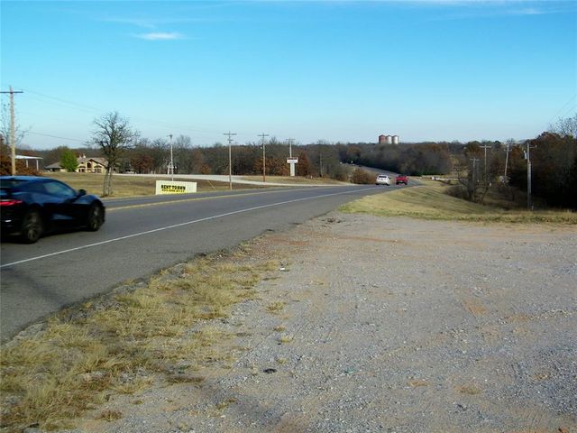 18500 E State Highway 9, Norman, OK 73026