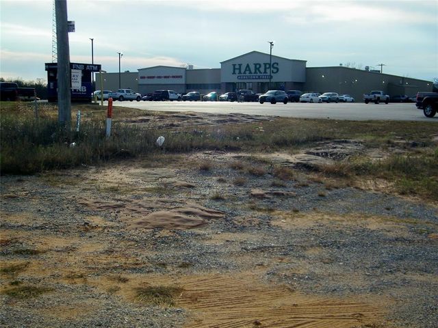 18500 E State Highway 9, Norman, OK 73026