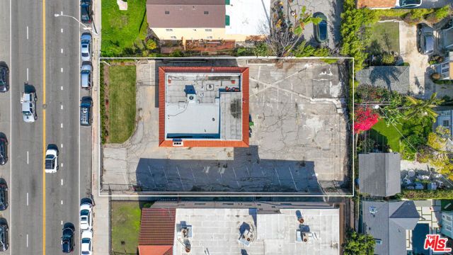 702 Crenshaw Boulevard, Los Angeles, CA 90005
