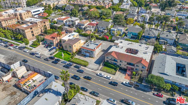702 Crenshaw Boulevard, Los Angeles, CA 90005