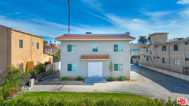 702 Crenshaw Boulevard, Los Angeles, CA 90005