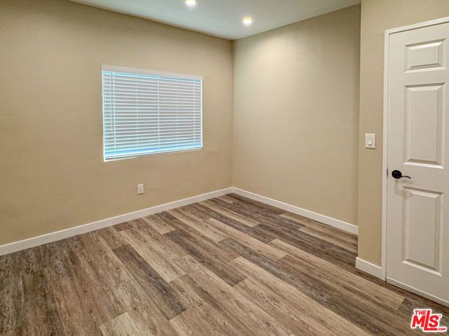 702 Crenshaw Boulevard, Los Angeles, CA 90005