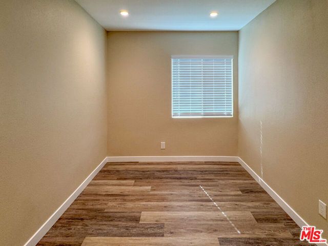 702 Crenshaw Boulevard, Los Angeles, CA 90005