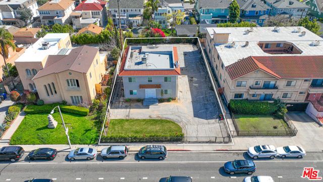 702 Crenshaw Boulevard, Los Angeles, CA 90005