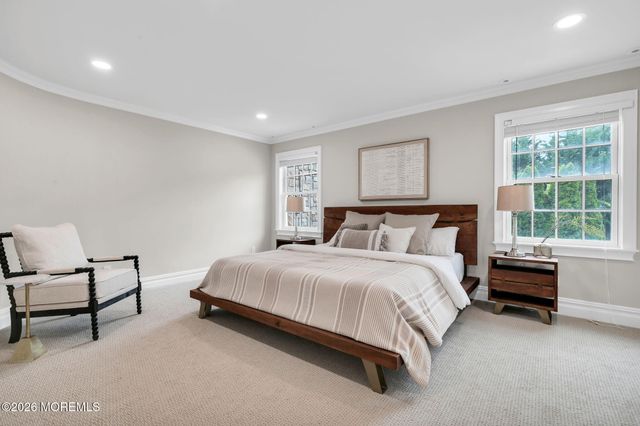8 Black Point Horseshoe Street, Rumson, NJ 07760